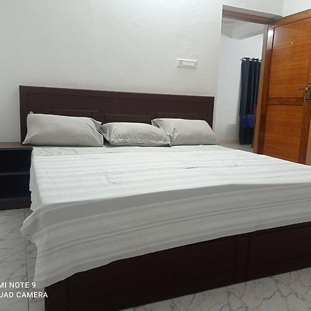 Fab House Apartment Текади Екстериор снимка