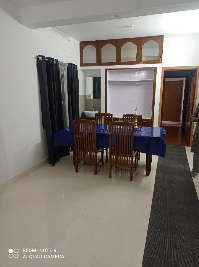 Fab House Apartment Текади Екстериор снимка