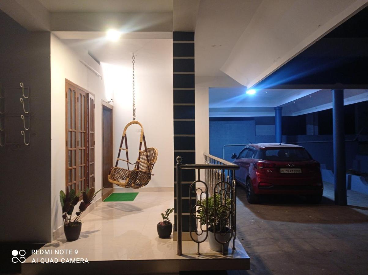 Fab House Apartment Текади Екстериор снимка
